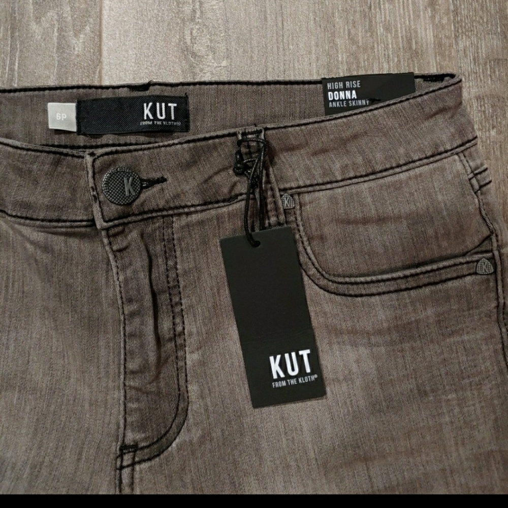🌟HP🌟 *NWT* Kut from the Kloth Skinny Jeans - Picture 4 of 5